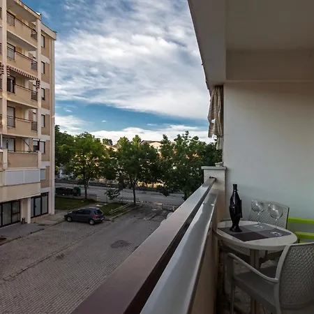 Apartment Etaksimo *